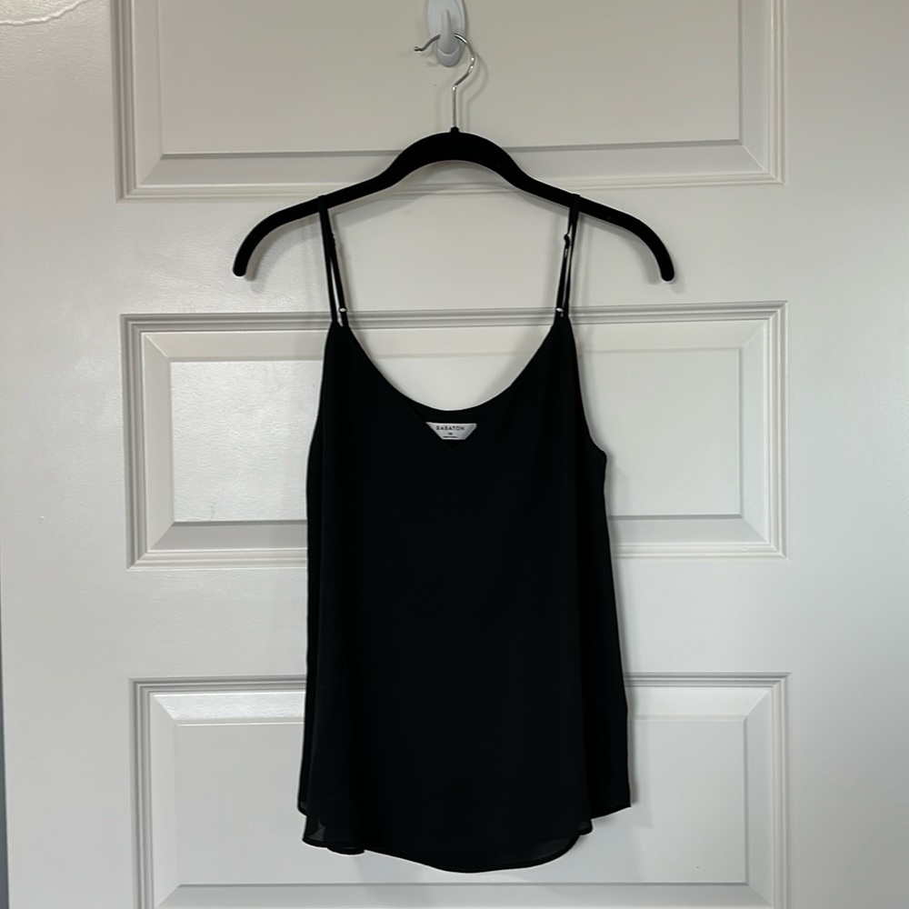 Aritzia Babaton Drapey V-neck Tank Top Size XS